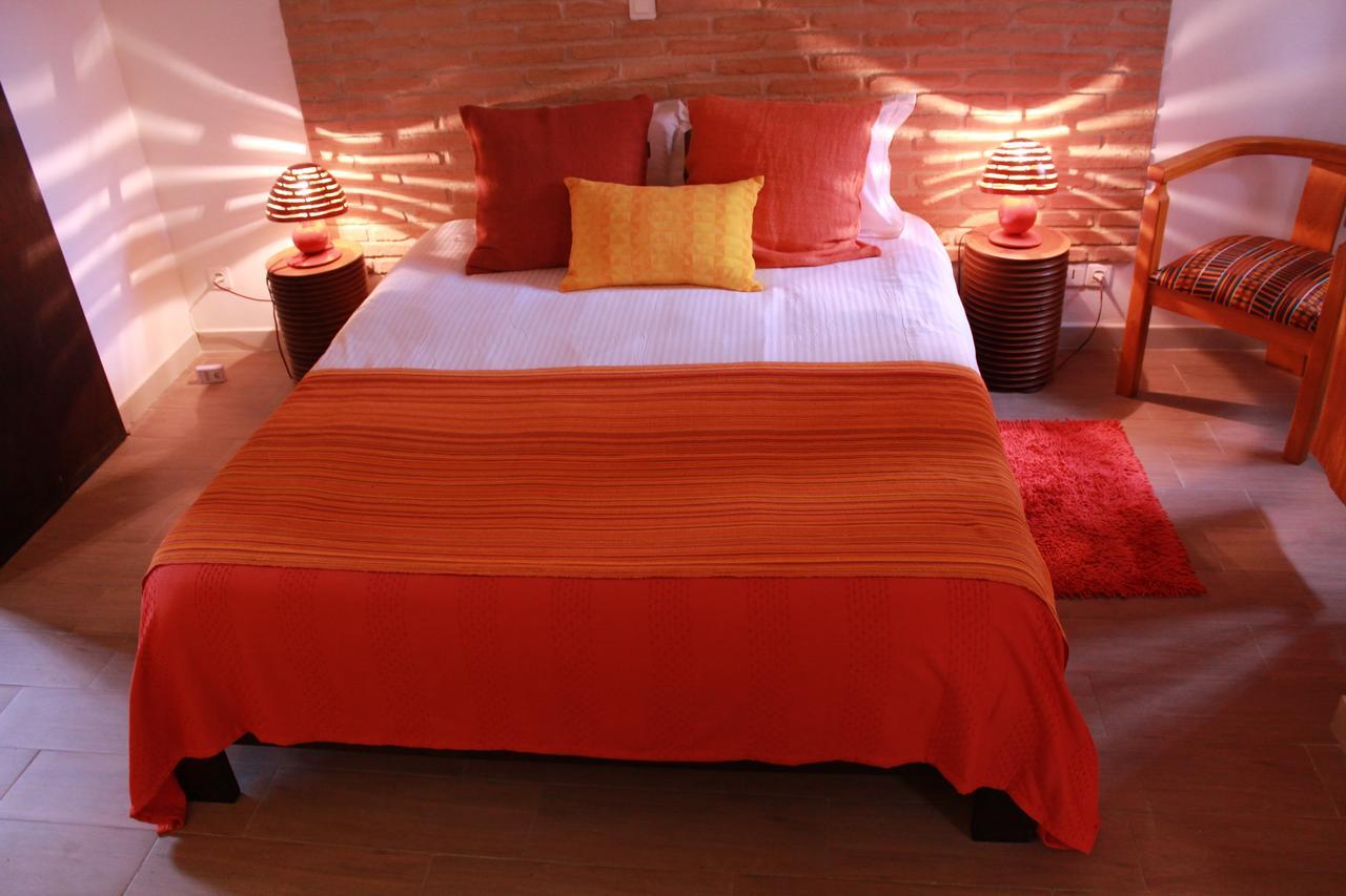 Nyeleni Maison Sahel Дакар Экстерьер фото