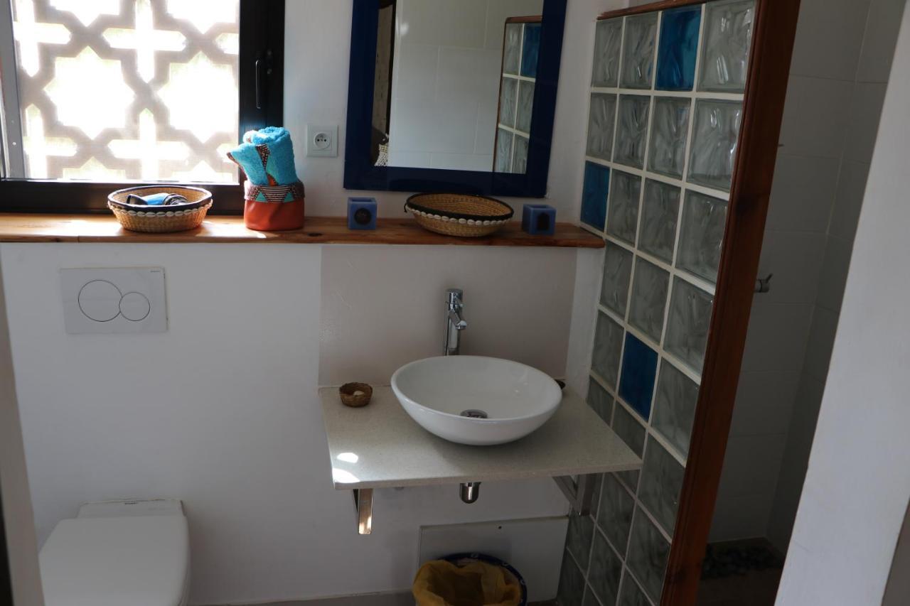 Nyeleni Maison Sahel Дакар Экстерьер фото